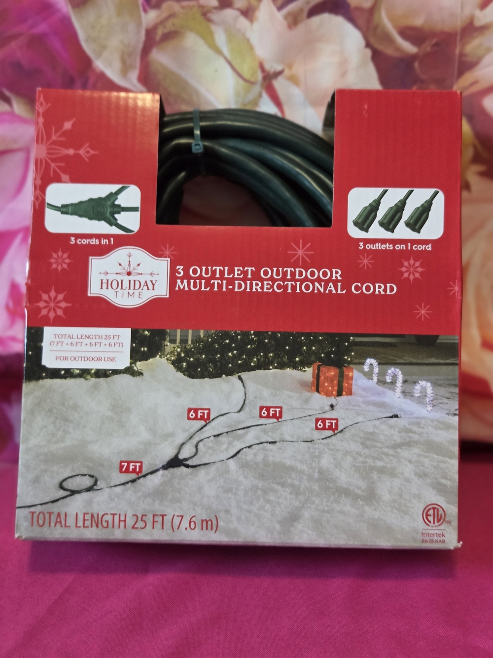 Holiday Time 3-Outlet Outdoor Multi-Directional Cord - Green